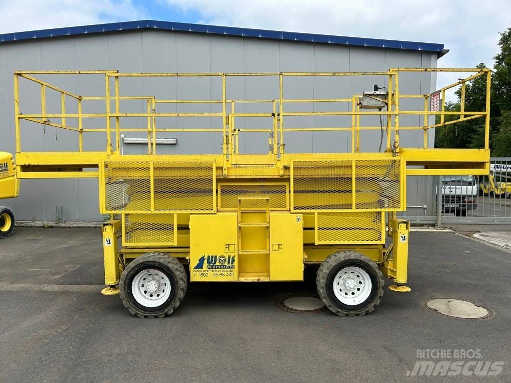 SkyJack SJ 8841 RT Žirkliniai keltuvai