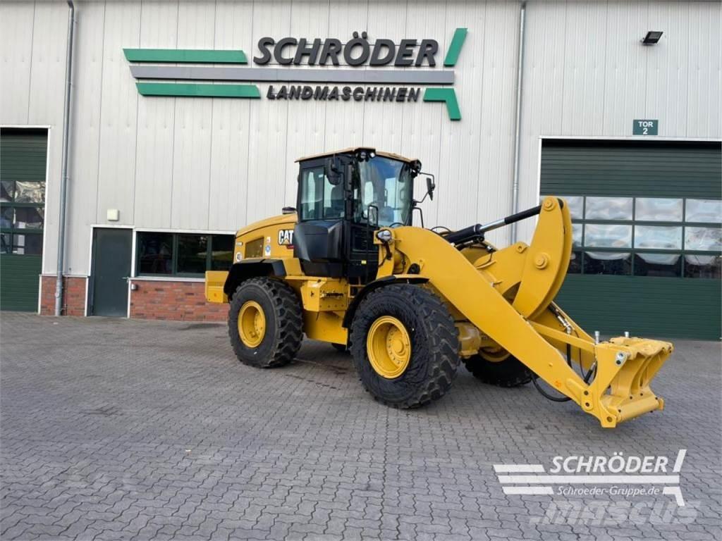 CAT 938 HL Naudoti ratiniai krautuvai