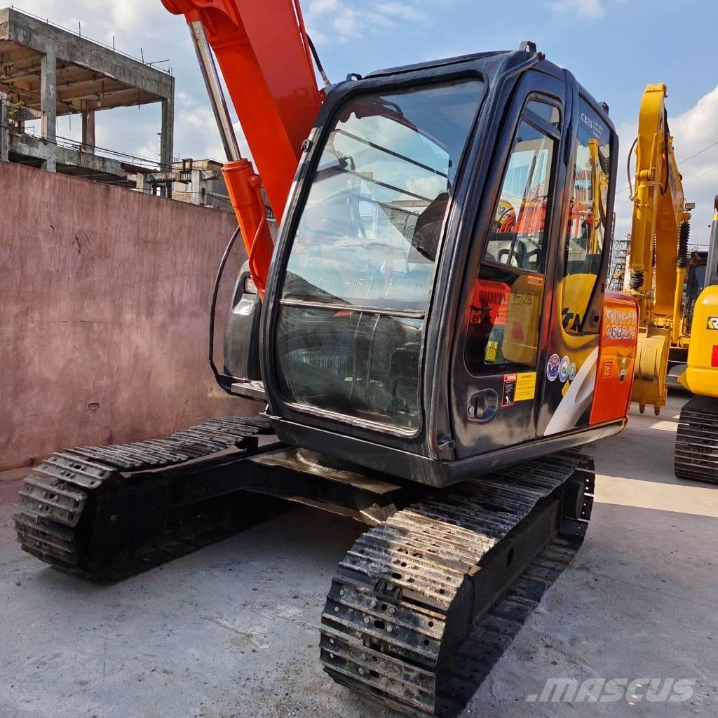 Hitachi ZX 70 Vikšriniai ekskavatoriai