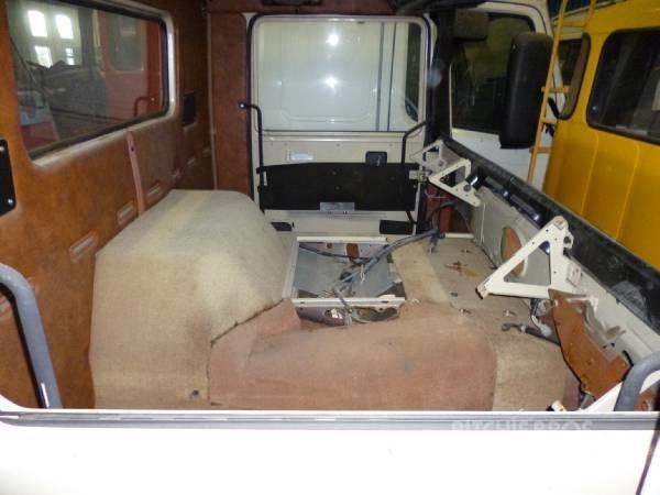 Volvo F10-F12 Kabinos ir salonai