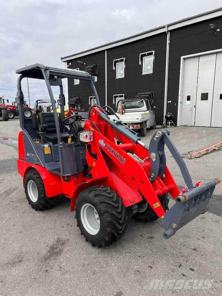 Flexitrac 1126 Daugiafunkciniai pakrovėjai