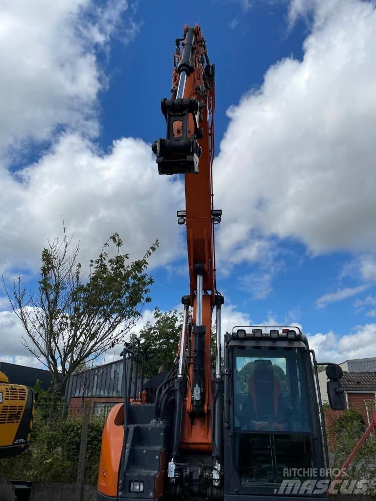 Doosan DX 140 LCR Vikšriniai ekskavatoriai