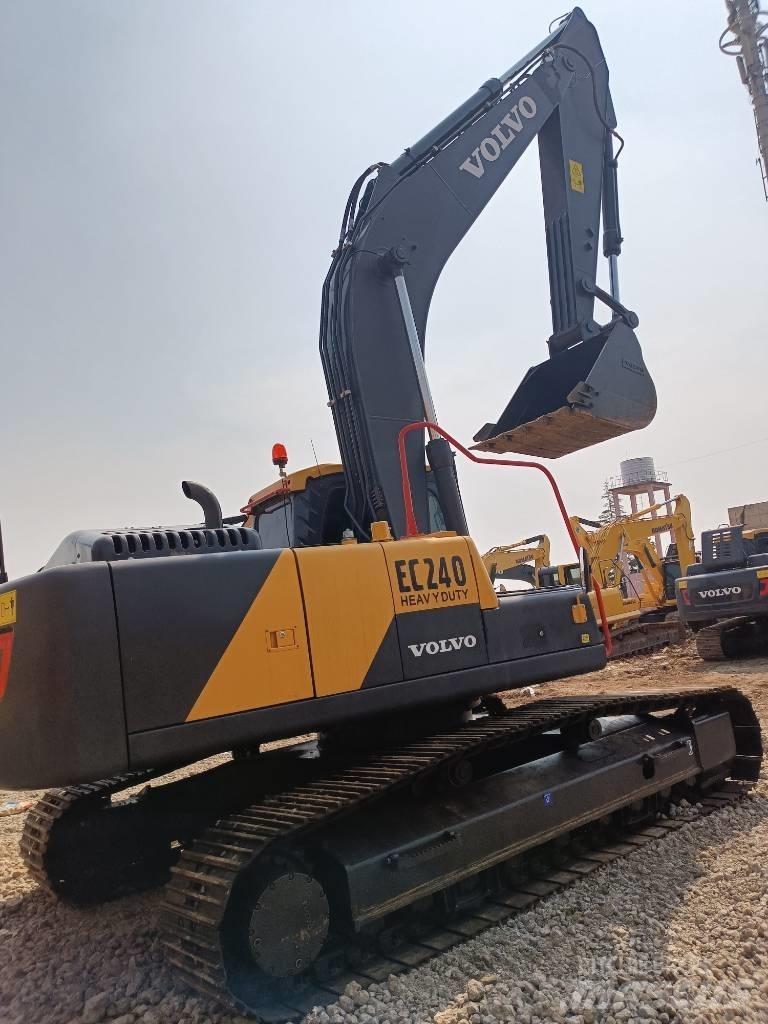Volvo EC 240 Vikšriniai ekskavatoriai