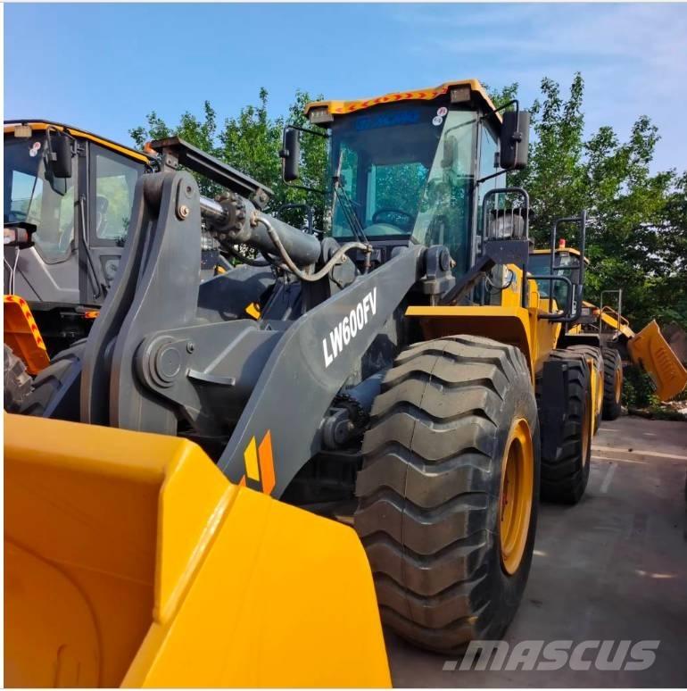 XCMG LW 600 FV Naudoti ratiniai krautuvai