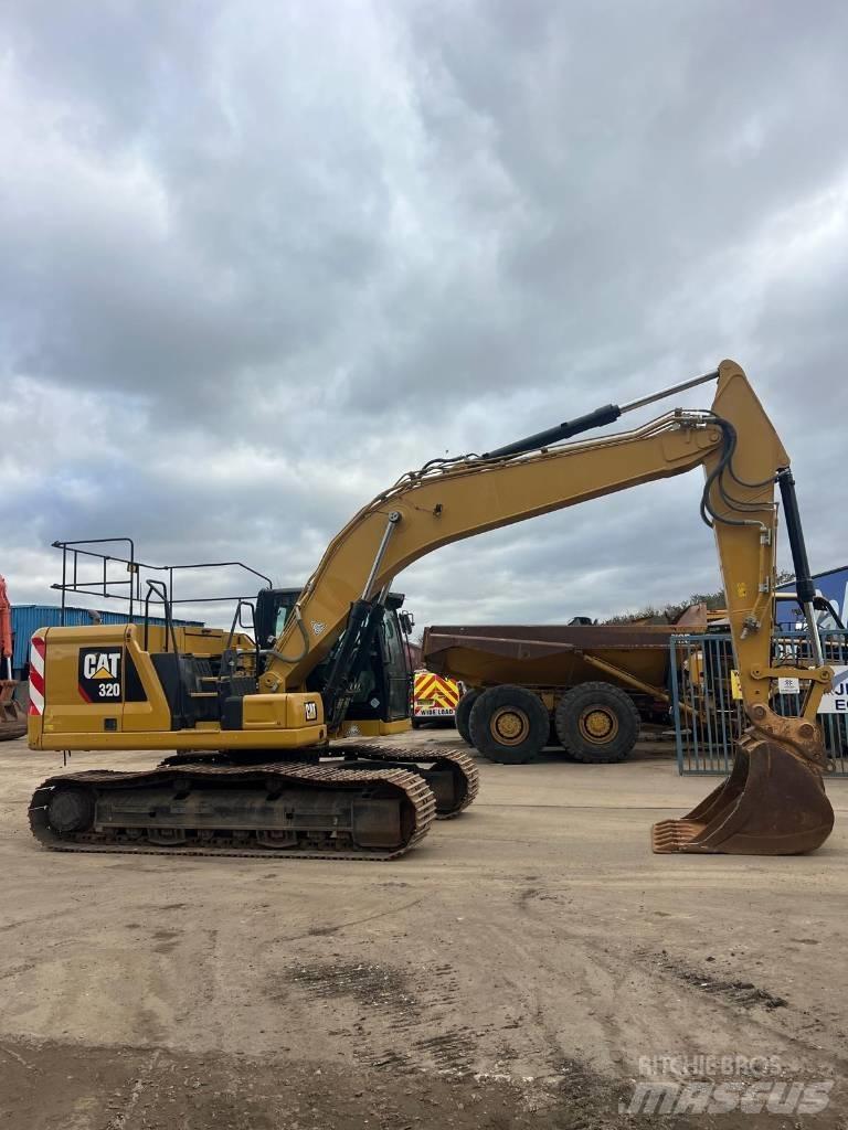 CAT 320 Vikšriniai ekskavatoriai
