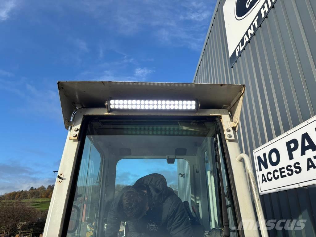 Takeuchi TB 228 Mini ekskavatoriai < 7 t