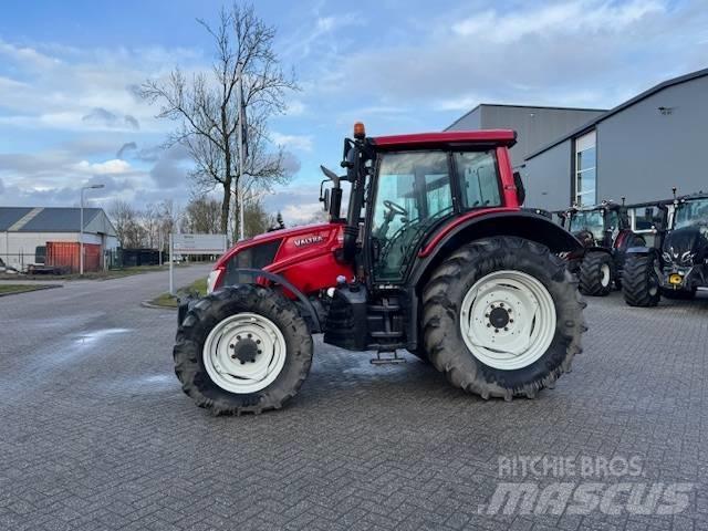 Valtra N123 Hitech5 Traktoriai