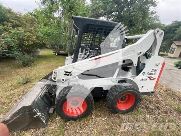 Bobcat S570 Krautuvai su šoniniu pasukimu