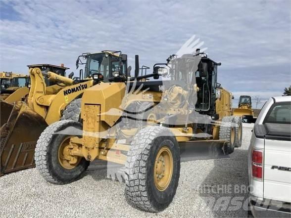 CAT 140 Greideriai