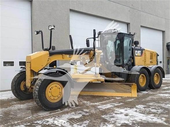 CAT 140M3 AWD Greideriai