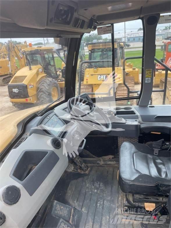 CAT 730 Karjeriniai savivarčiai
