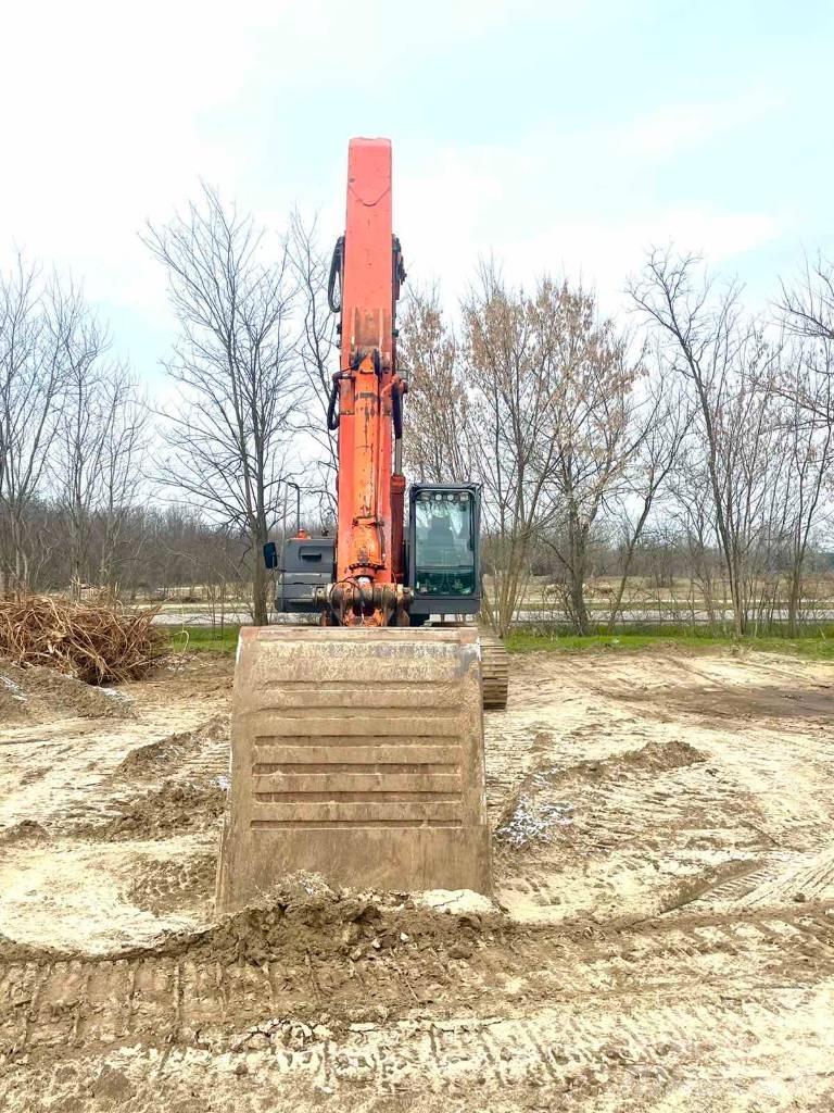 Hitachi ZX 350 LC-3 Vikšriniai ekskavatoriai