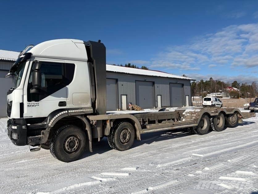 Iveco Trakker Miško mašinų transportavimo sunkvežimiai