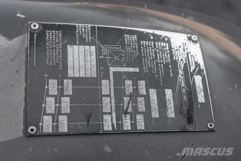 Manitou MI 30 D Dyzeliniai krautuvai