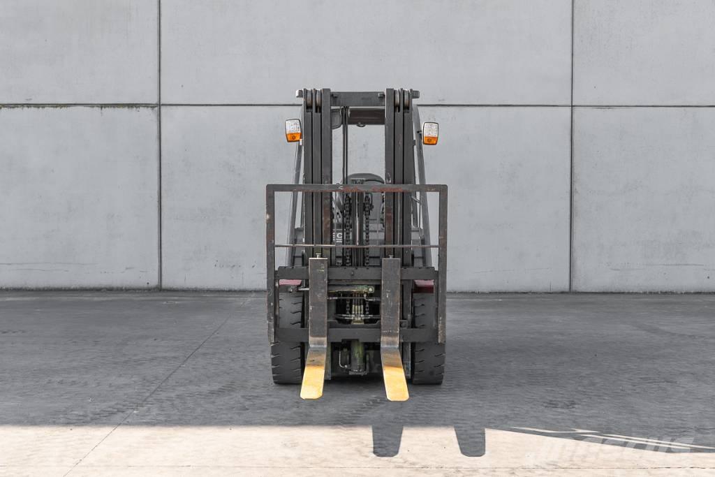 Manitou MI 30 D Dyzeliniai krautuvai