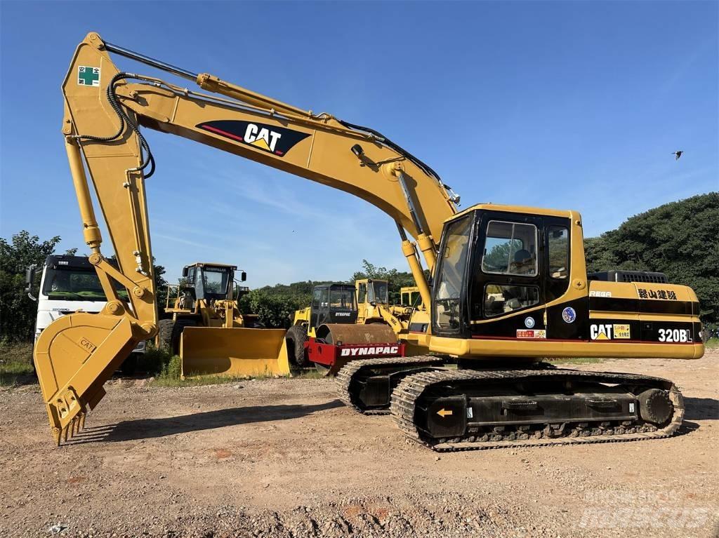CAT 320 B L Vikšriniai ekskavatoriai