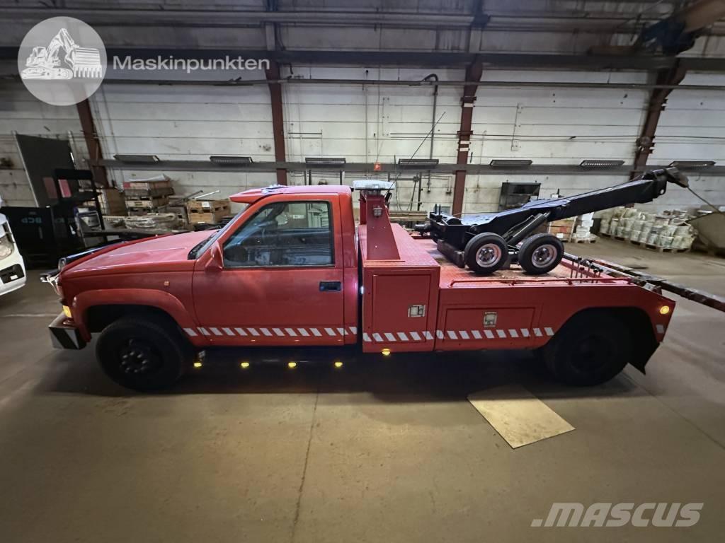 Chevrolet 3500 Pagalbos kelyje automobiliai