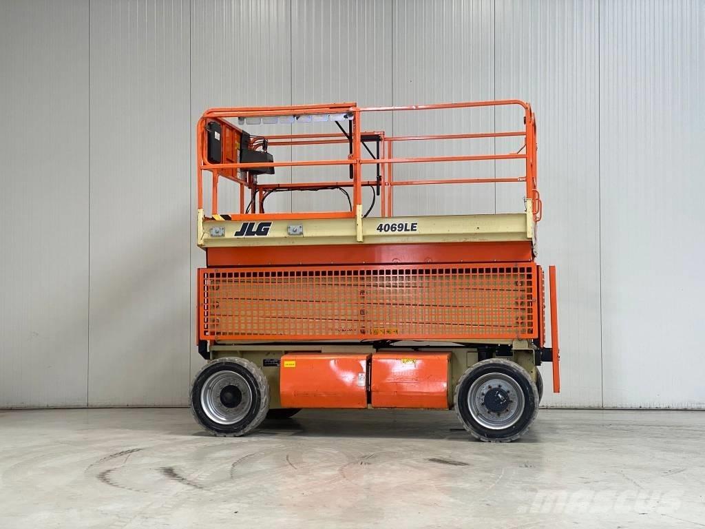 JLG 4069LE Žirkliniai keltuvai