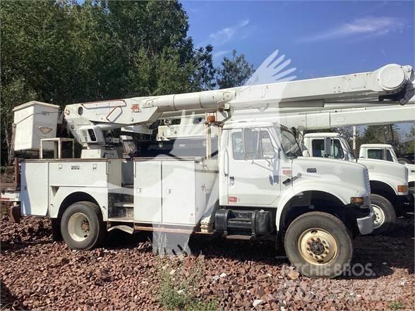 Altec AM855 Ant vilkikų montuojamos kėlimo platformos