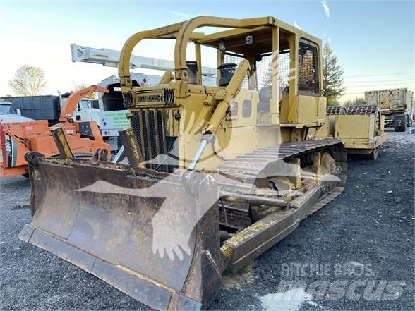 Komatsu D65E-6 Vikšriniai buldozeriai
