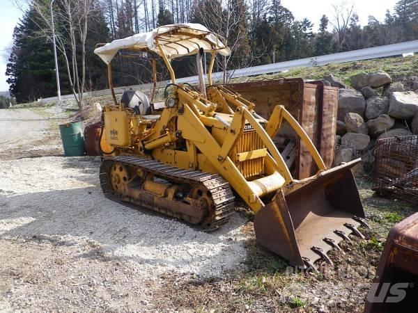 Komatsu D20S-3 Vikšriniai buldozeriai