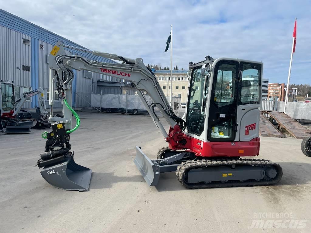 Takeuchi TB 335 R Mini ekskavatoriai < 7 t