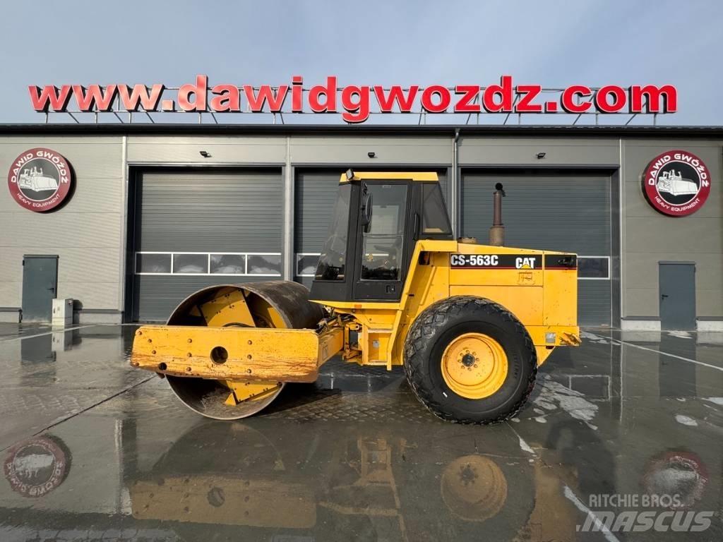 CAT CS 563 C Vieno būgno volai
