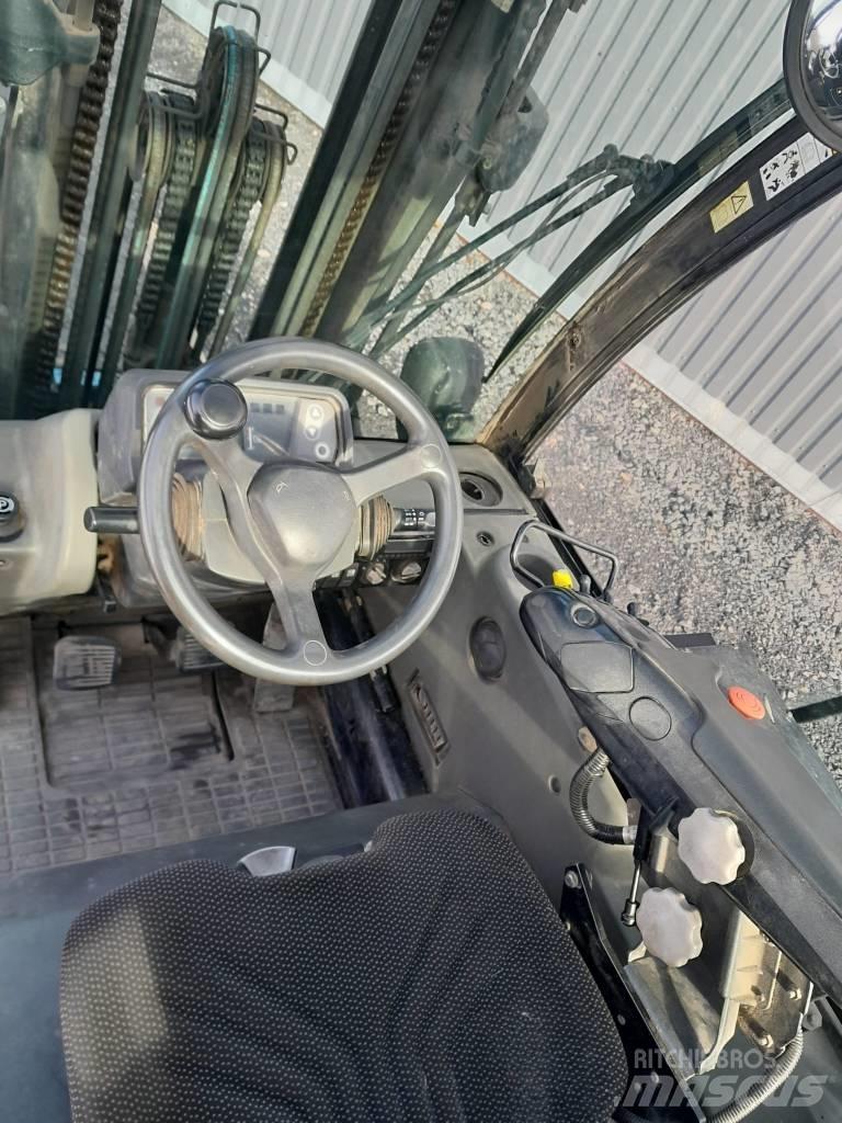 Mitsubishi FD 25 N Dyzeliniai krautuvai