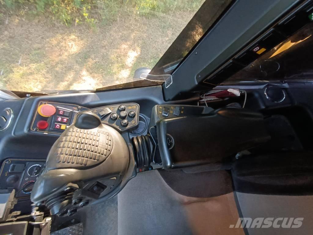 Ponsse Scorpion King Miško technika (Harvesteriai)