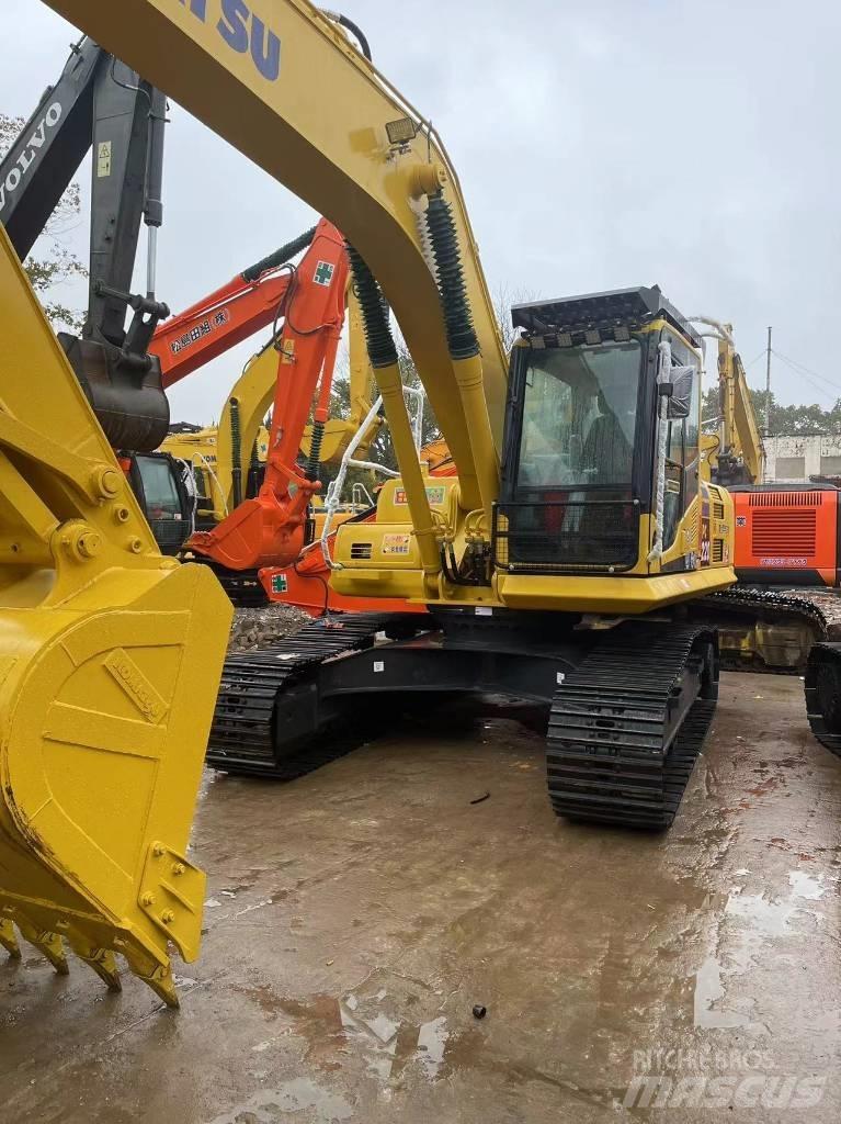 Komatsu pc220-8 Vikšriniai ekskavatoriai