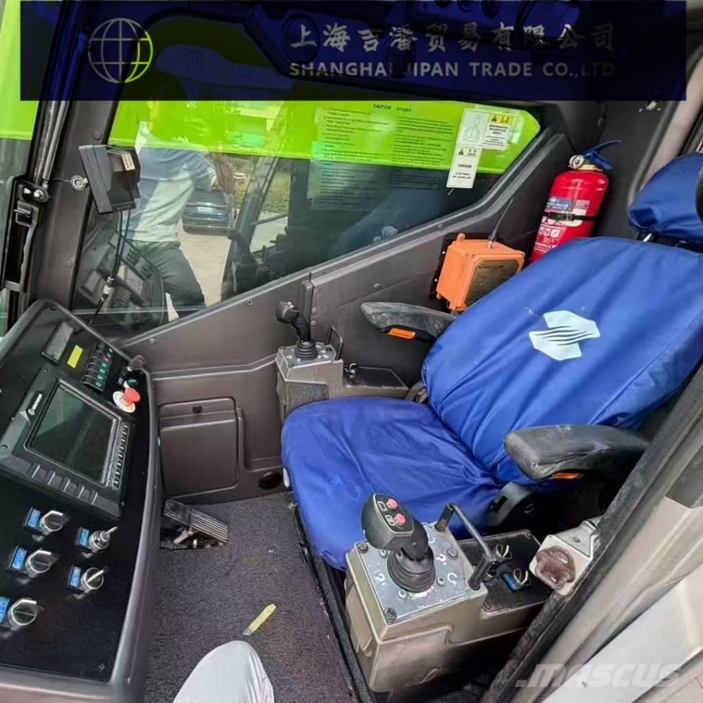 Zoomlion ZAT 2000 V7 Visureigiai kranai