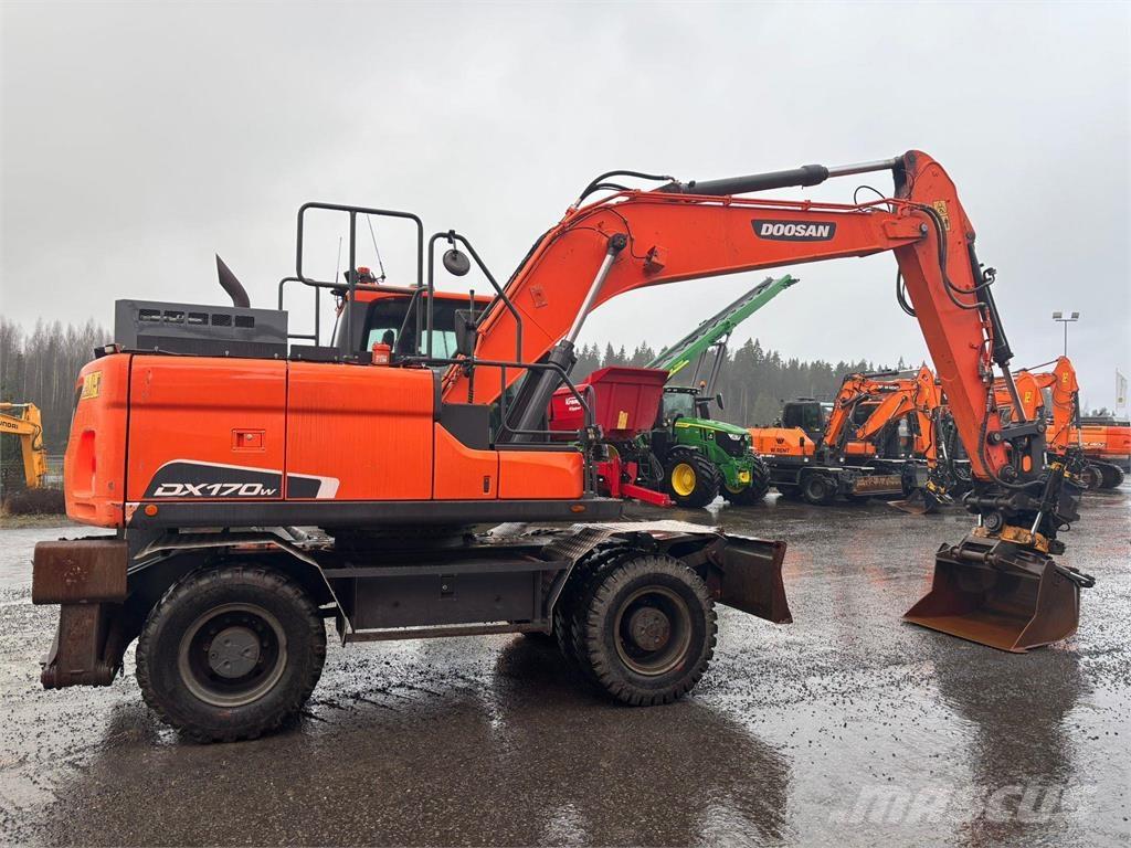 Doosan DX170W-5 Ratiniai ekskavatoriai