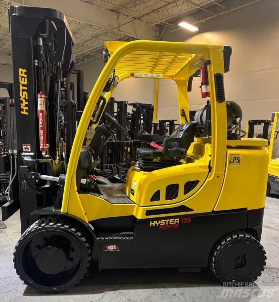 Hyster S 135 FT Šakiniai krautuvai - Kita