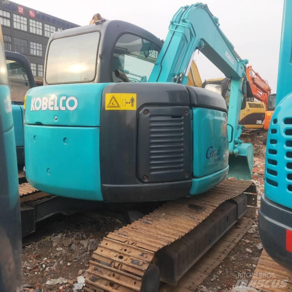 Kobelco SK 70 SR Vidutinės galios ekskavatoriai 7-12 t