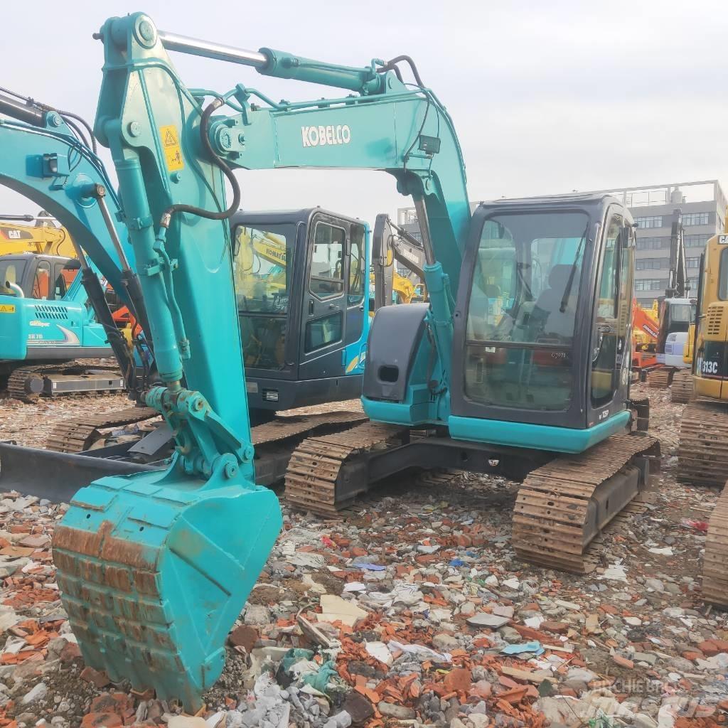 Kobelco SK 70 SR Vidutinės galios ekskavatoriai 7-12 t