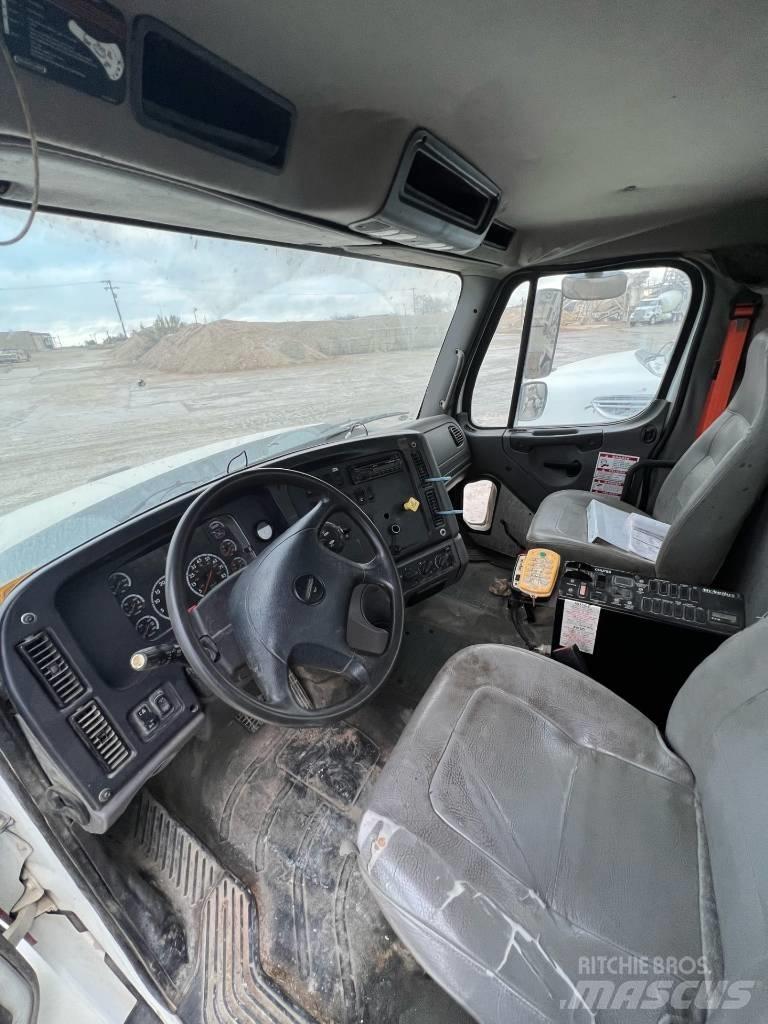 Freightliner SD 114 Kita