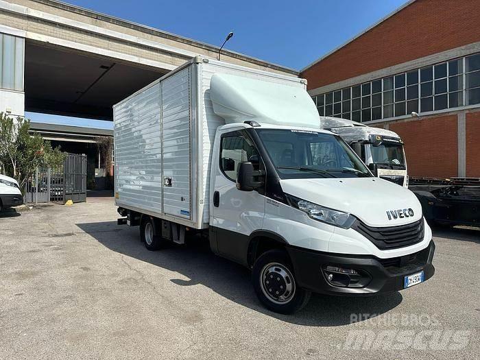 Iveco 35C14 Kita