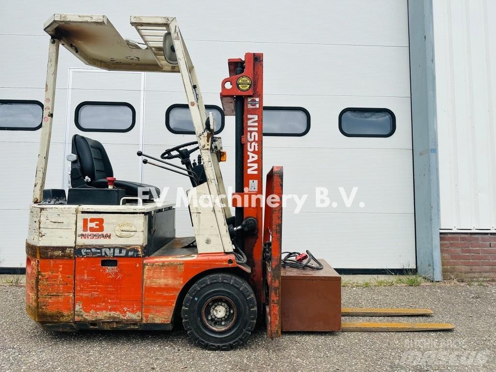 Nissan S01 D 13 U Elektriniai šakiniai krautuvai