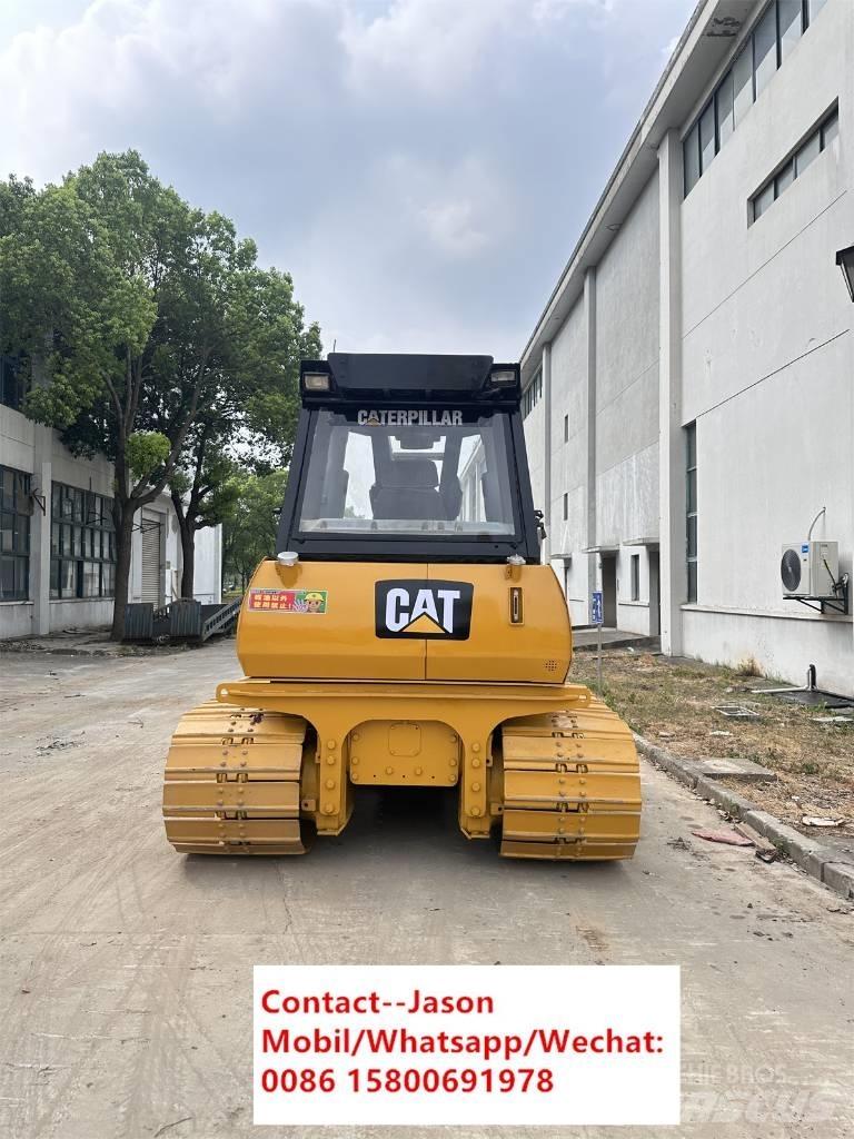 CAT D5K Vikšriniai buldozeriai