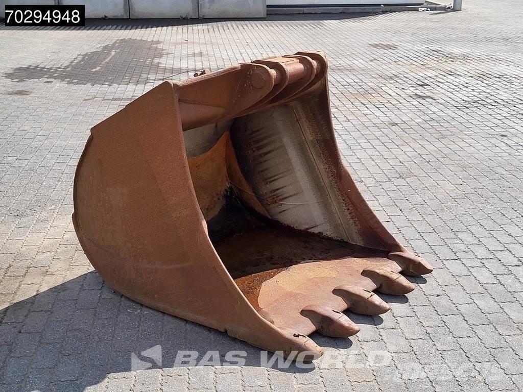 Volvo  Jūriniai konteineriai