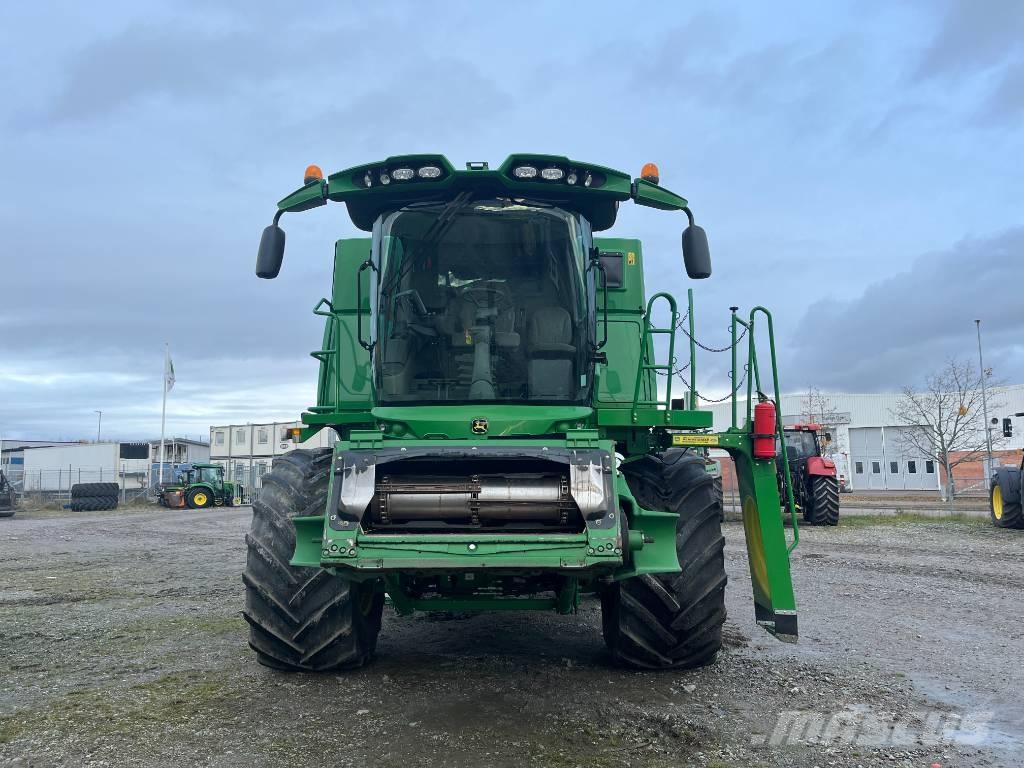 John Deere S 670 Derliaus nuėmimo kombainai