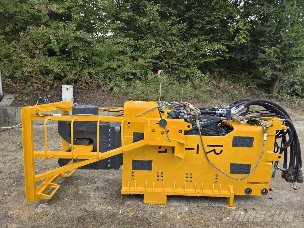 Bauer Vibro MR 145 V Polių kalimo įranga ir atsarginės detalės