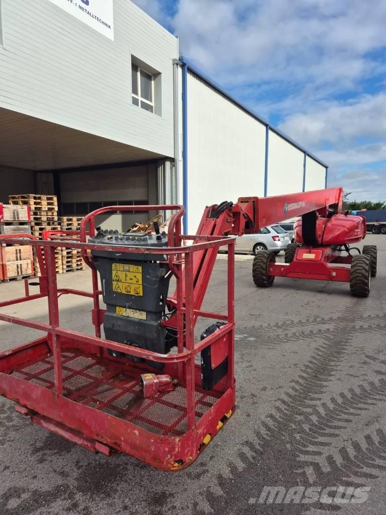 JLG M 600 JP Teleskopiniai keltuvai