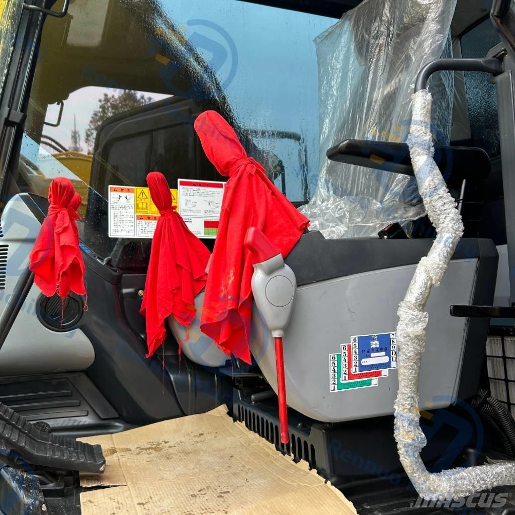 Komatsu PC200-8 Vikšriniai ekskavatoriai