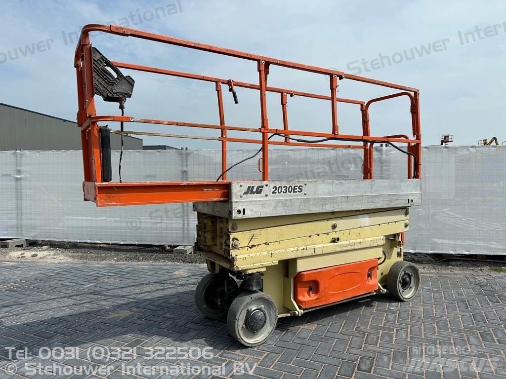 JLG 2030ES Žirkliniai keltuvai