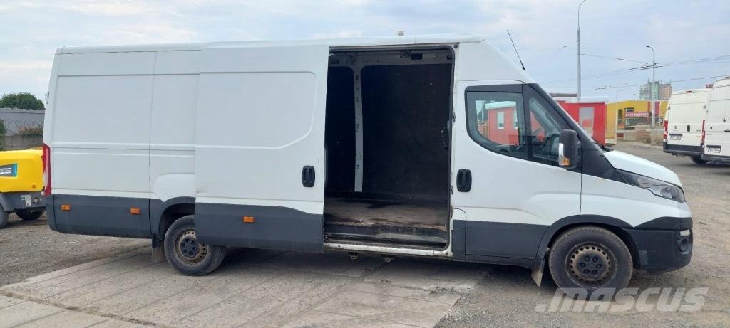 Iveco 35-180 Krovininiai furgonai