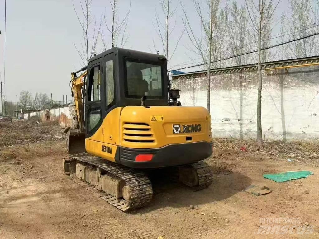 XCMG XE 60 DA Vikšriniai ekskavatoriai
