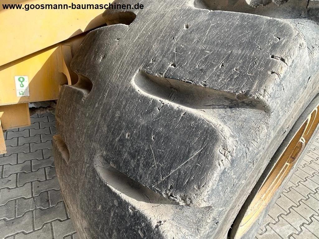 CAT 966 M Naudoti ratiniai krautuvai