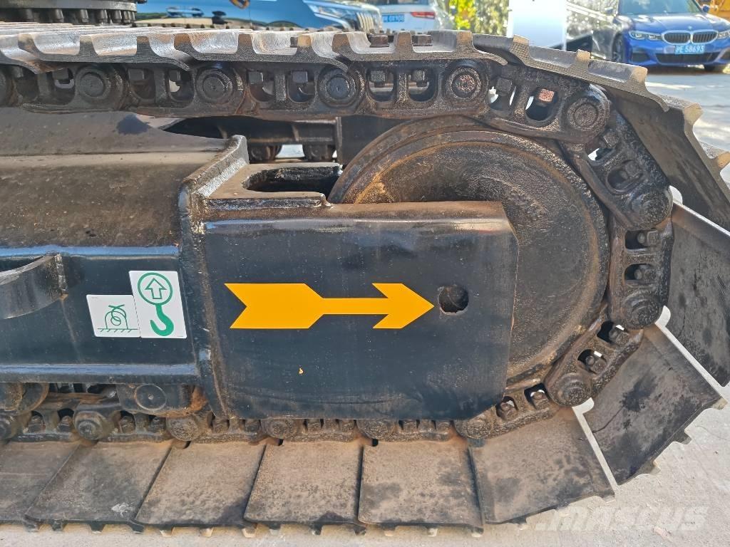 CAT 312D Vikšriniai ekskavatoriai
