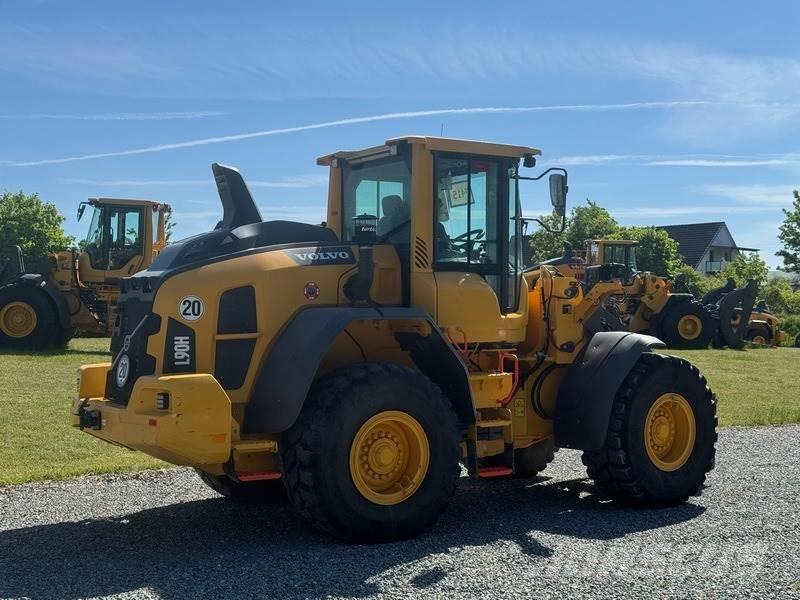 Volvo L 90 H Naudoti ratiniai krautuvai